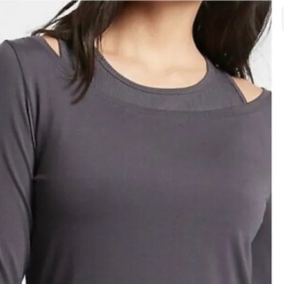 Athleta Essence Groove Long Sleeve Layerd Top Size XS - Picture 4 of 8